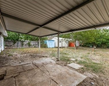 2908 Scottsbluff Drive - Photo Thumbnail 22