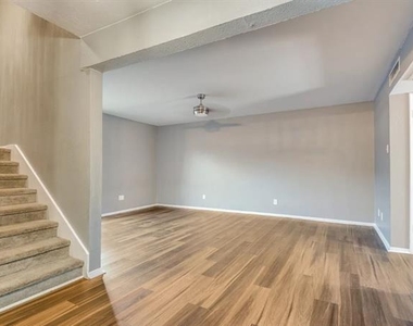 1819 E Grauwyler Road - Photo Thumbnail 3