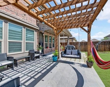 4000 Nightingale Street - Photo Thumbnail 38