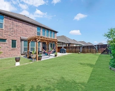 4000 Nightingale Street - Photo Thumbnail 36