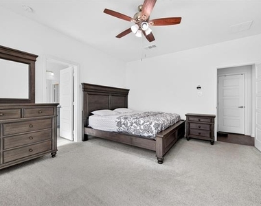 4000 Nightingale Street - Photo Thumbnail 23