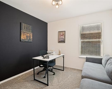 3413 Perman Drive - Photo Thumbnail 19