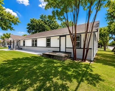409 Jefferson Avenue - Photo Thumbnail 1