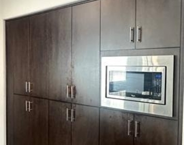 1128 Foxtail Drive - Photo Thumbnail 5