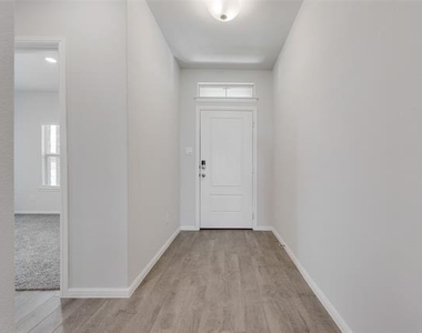 9704 New Bern Drive - Photo Thumbnail 2