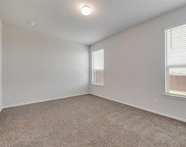 9704 New Bern Drive - Photo Thumbnail 13