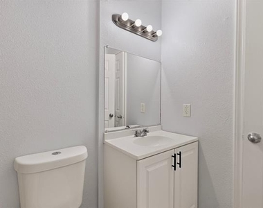 5620 Norris Street - Photo Thumbnail 24
