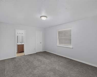 5620 Norris Street - Photo Thumbnail 15