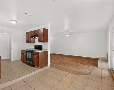 5620 Norris Street - Photo Thumbnail 10