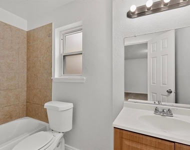 5620 Norris Street - Photo Thumbnail 19