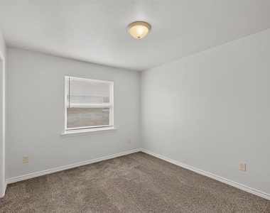 5620 Norris Street - Photo Thumbnail 21