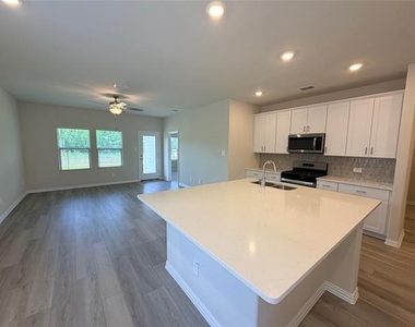 6212 Chickney Drive - Photo Thumbnail 5