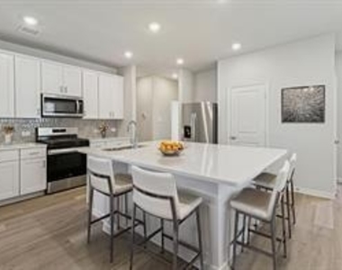 6212 Chickney Drive - Photo Thumbnail 26