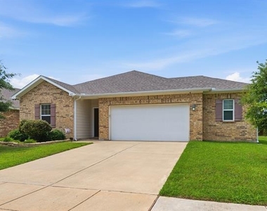 405 Willow Creek Drive - Photo Thumbnail 25
