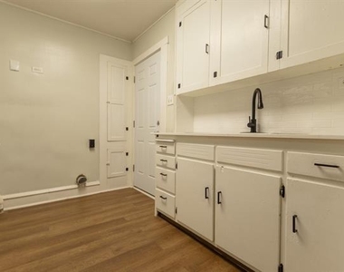 613 N 23rd Street - Photo Thumbnail 6