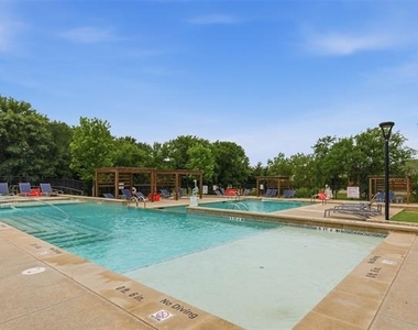9344 Buckeye Bend - Photo Thumbnail 34