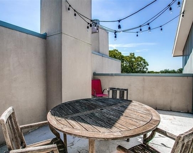 3824 Brown Street - Photo Thumbnail 20