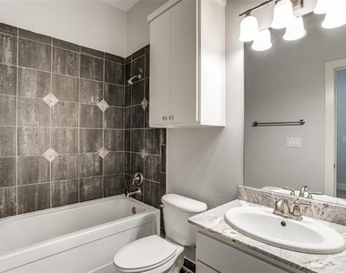 3824 Brown Street - Photo Thumbnail 13