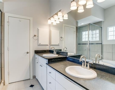3824 Brown Street - Photo Thumbnail 16
