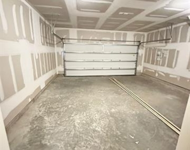 1855 Lockhart Drive - Photo Thumbnail 17