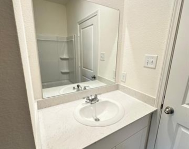 1855 Lockhart Drive - Photo Thumbnail 16