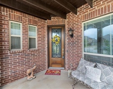2760 Richard Street - Photo Thumbnail 35