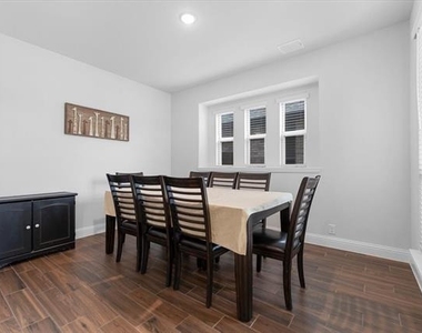 2760 Richard Street - Photo Thumbnail 10