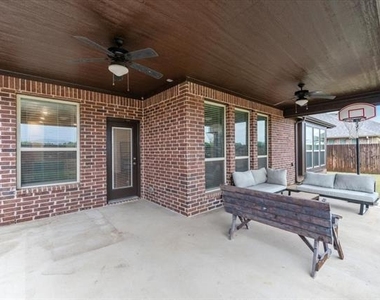 2760 Richard Street - Photo Thumbnail 34