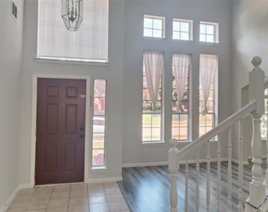 1412 Brenda Lane - Photo Thumbnail 3