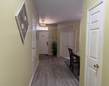 4214 Carrington Drive - Photo Thumbnail 25