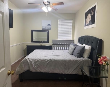 4214 Carrington Drive - Photo Thumbnail 28