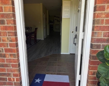 4214 Carrington Drive - Photo Thumbnail 2