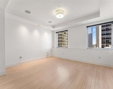 1505 Elm Street - Photo Thumbnail 16