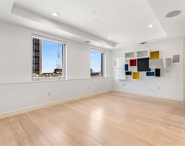 1505 Elm Street - Photo Thumbnail 6