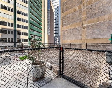 1505 Elm Street - Photo Thumbnail 28