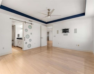 1505 Elm Street - Photo Thumbnail 17