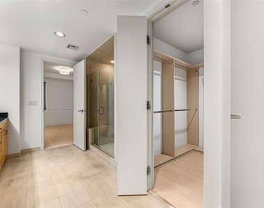 1505 Elm Street - Photo Thumbnail 15