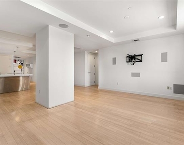 1505 Elm Street - Photo Thumbnail 19