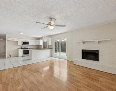 2604 Winding Creek Drive - Photo Thumbnail 20