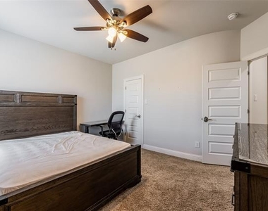 7757 Cooke Drive - Photo Thumbnail 35