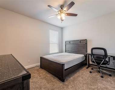7757 Cooke Drive - Photo Thumbnail 36