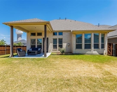 7757 Cooke Drive - Photo Thumbnail 39