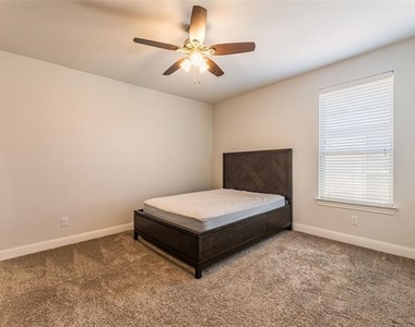7757 Cooke Drive - Photo Thumbnail 33