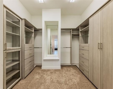 7757 Cooke Drive - Photo Thumbnail 27