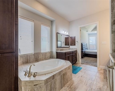 7757 Cooke Drive - Photo Thumbnail 26