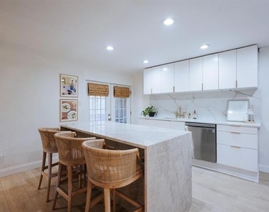 5916 Birchbrook Drive - Photo Thumbnail 3
