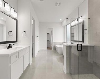 1320 Villanova Lane - Photo Thumbnail 16