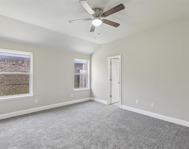 1702 La Caya Drive - Photo Thumbnail 13