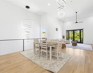 1521 N Haskell Avenue - Photo Thumbnail 9