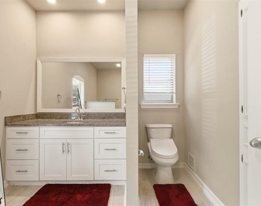 6302 Warm Mist Lane - Photo Thumbnail 17